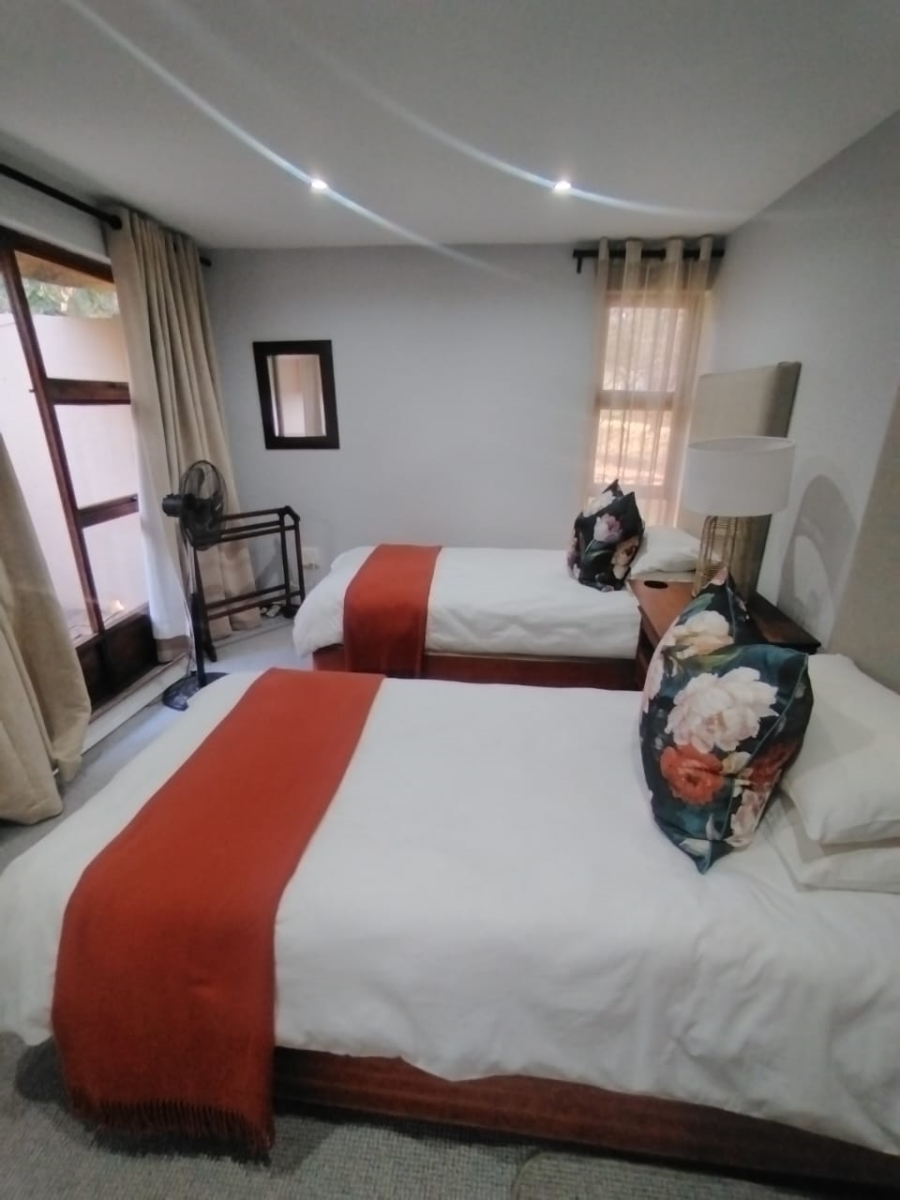 7 Bedroom Property for Sale in Lakeland North West
